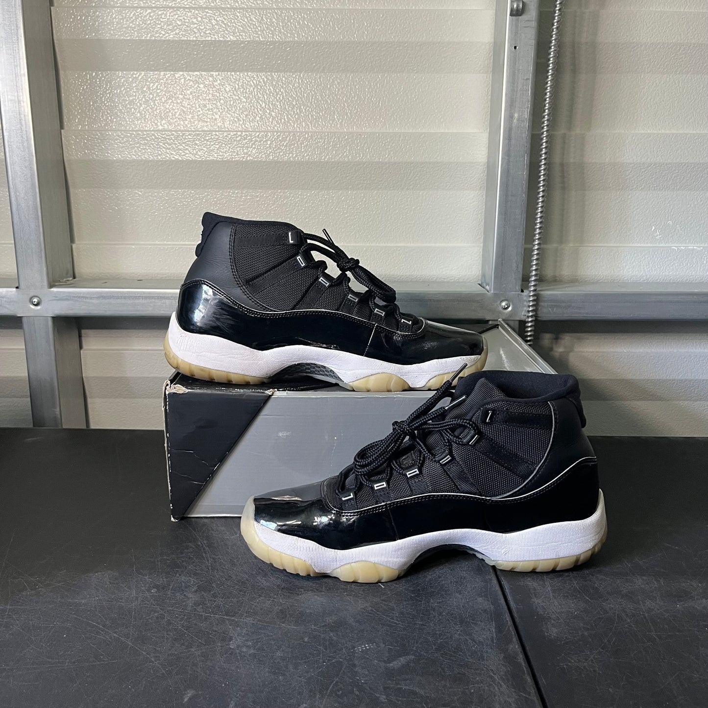 Size 12 - AJ 11 Jubilee