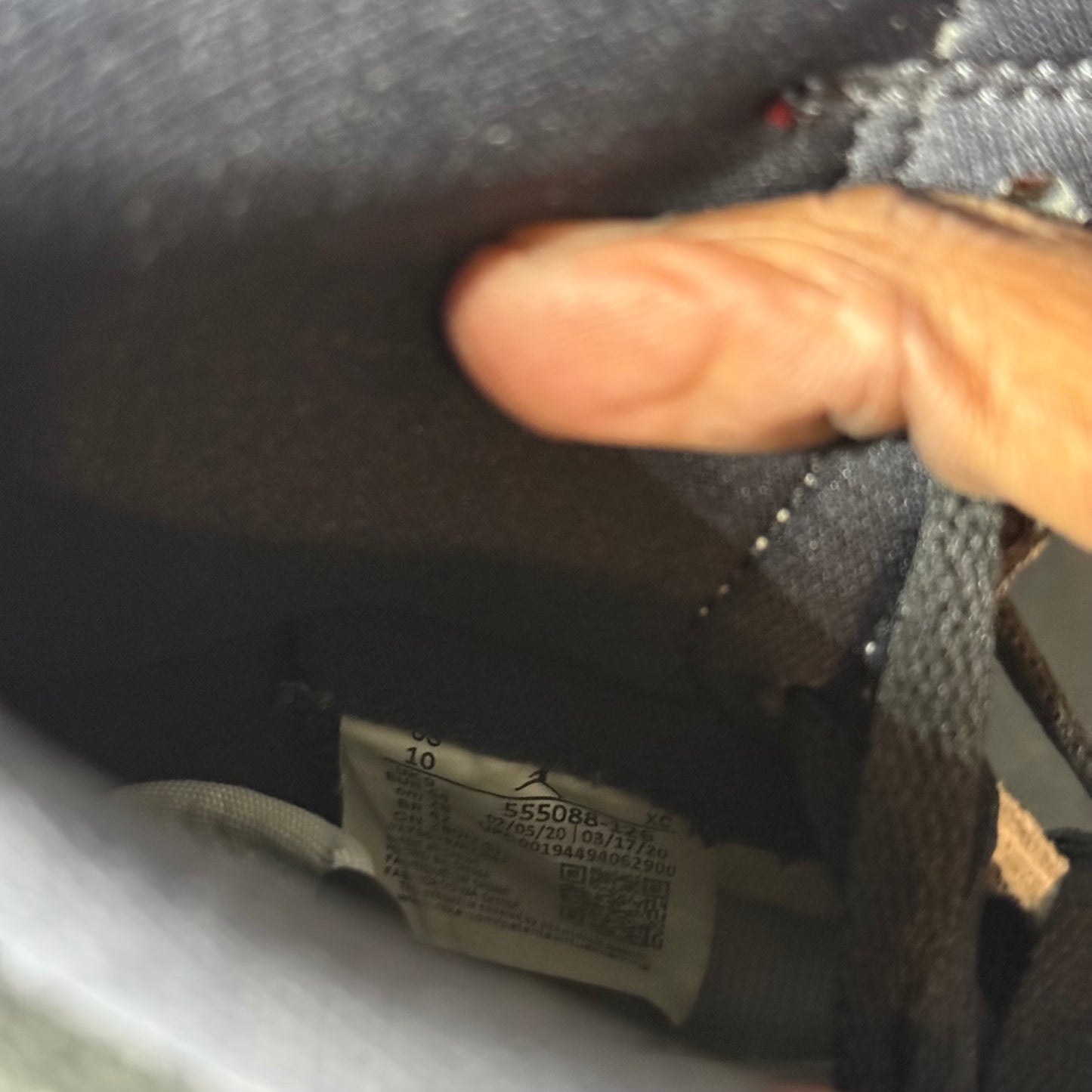 10 - AJ 1 Smoke Grey
