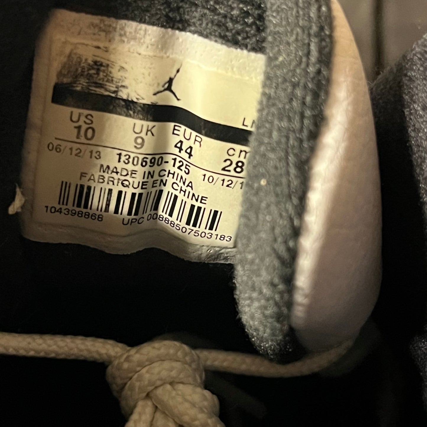 Size 10.5 - AJ 12 Taxi (2013 Release)