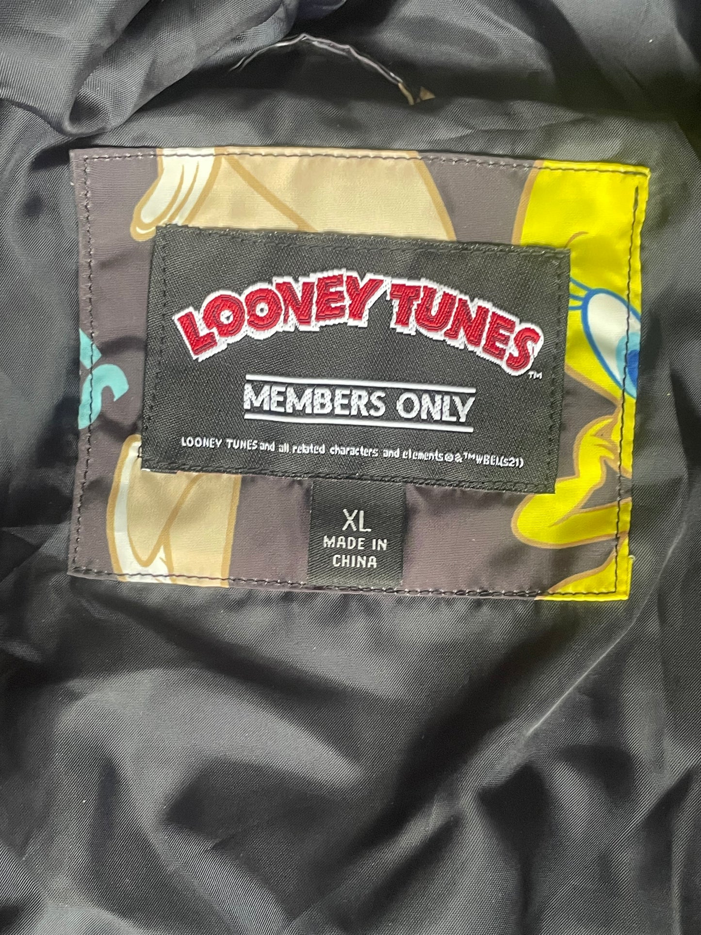 Size Large - Members Only Looney Tunes Puffer Coat Jacket Mens