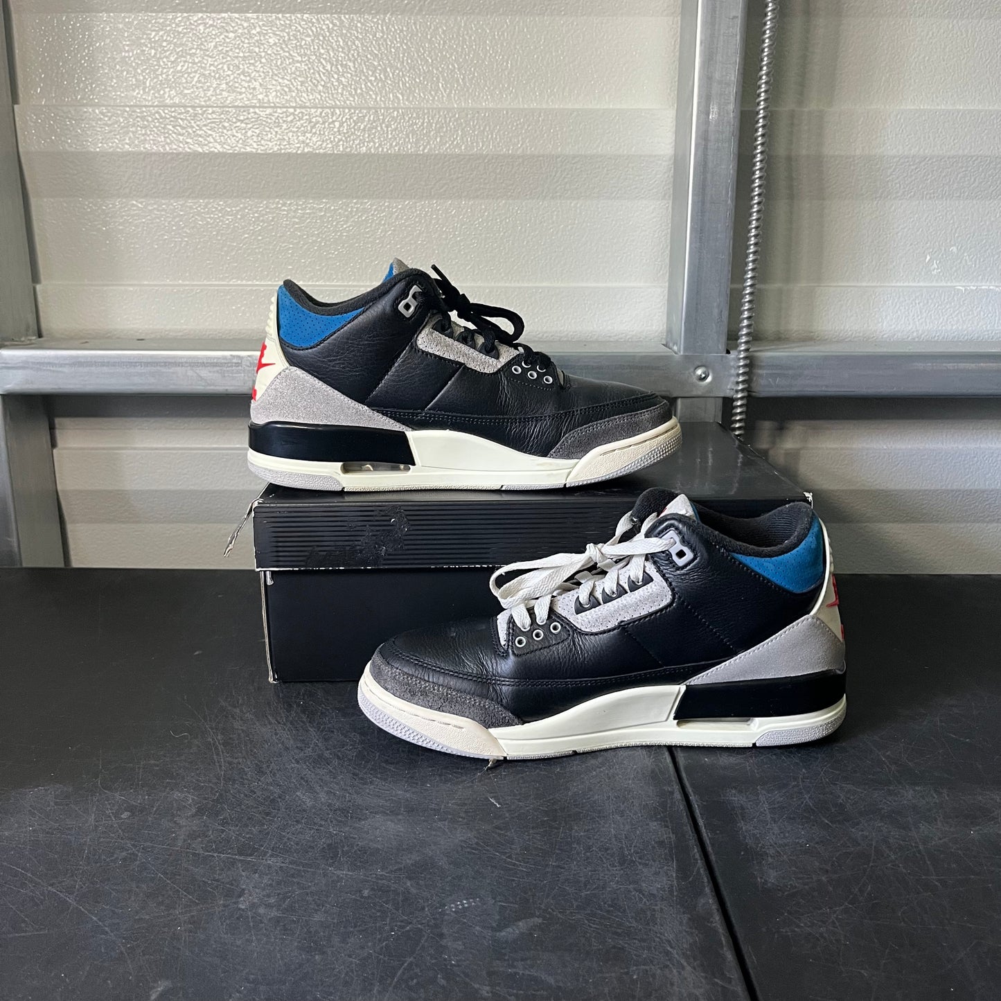 Size 8 - AJ 3 Rare Air