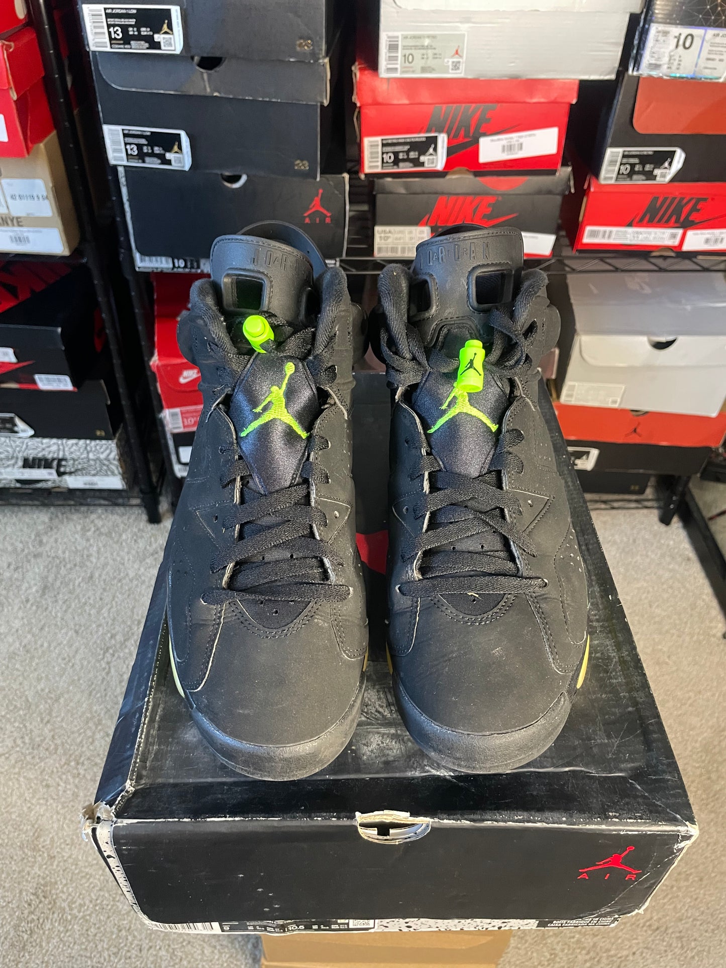 Size 9 - Jordan 6 Retro Electric Green 2021
