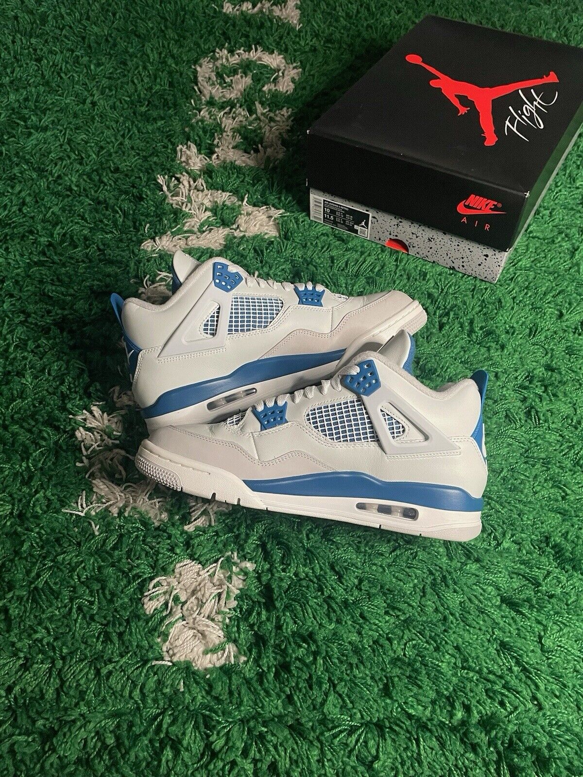 Size 10 - Air Jordan 4 Retro 2024 Military Blue