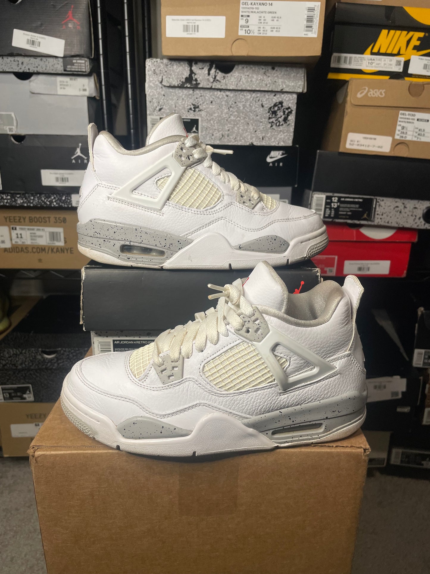 Size 6 - AJ 4 Retro Mid White Oreo