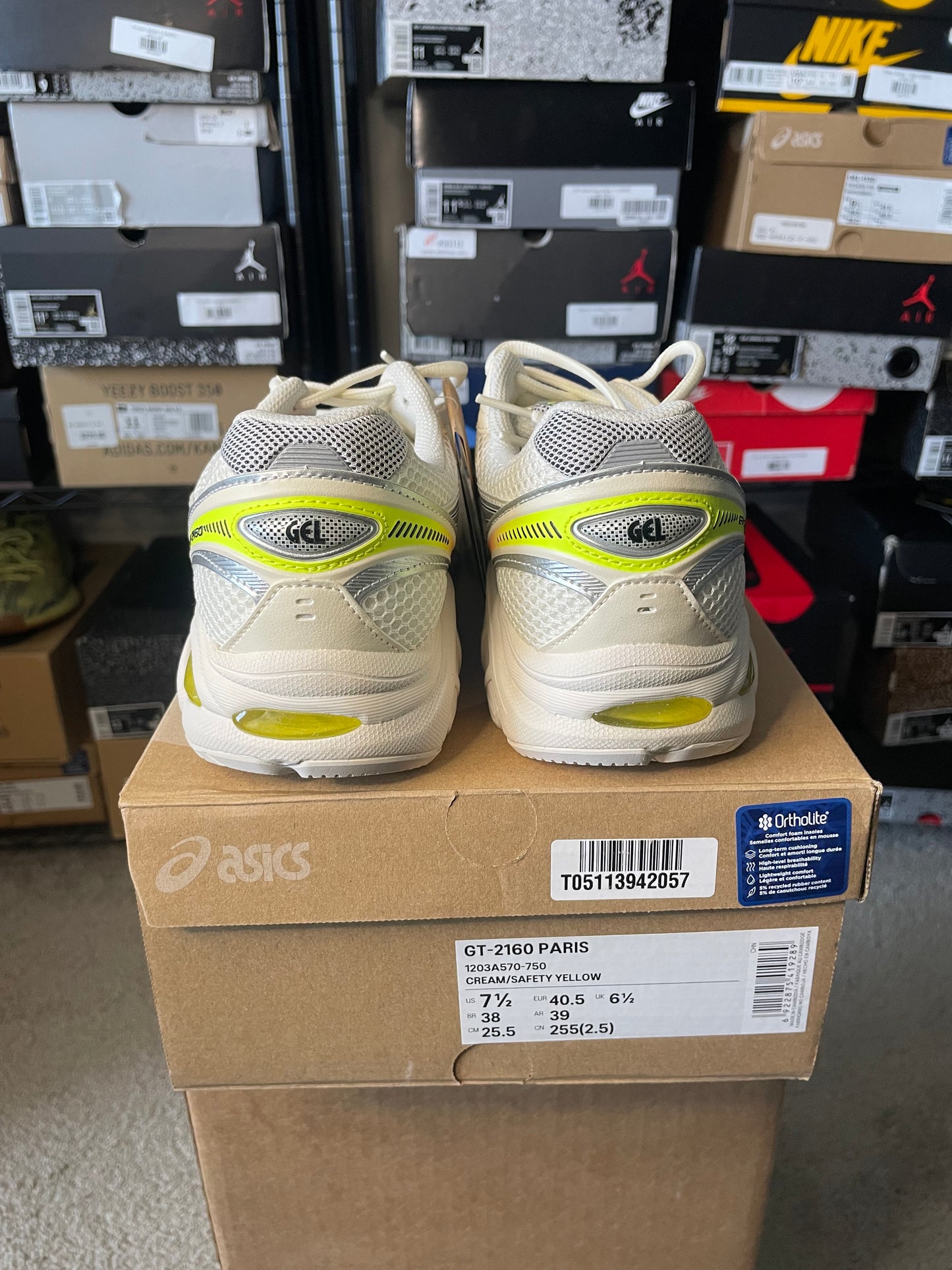 Size 7.5 - ASICS GT 2160 Paris - 1203A570-750