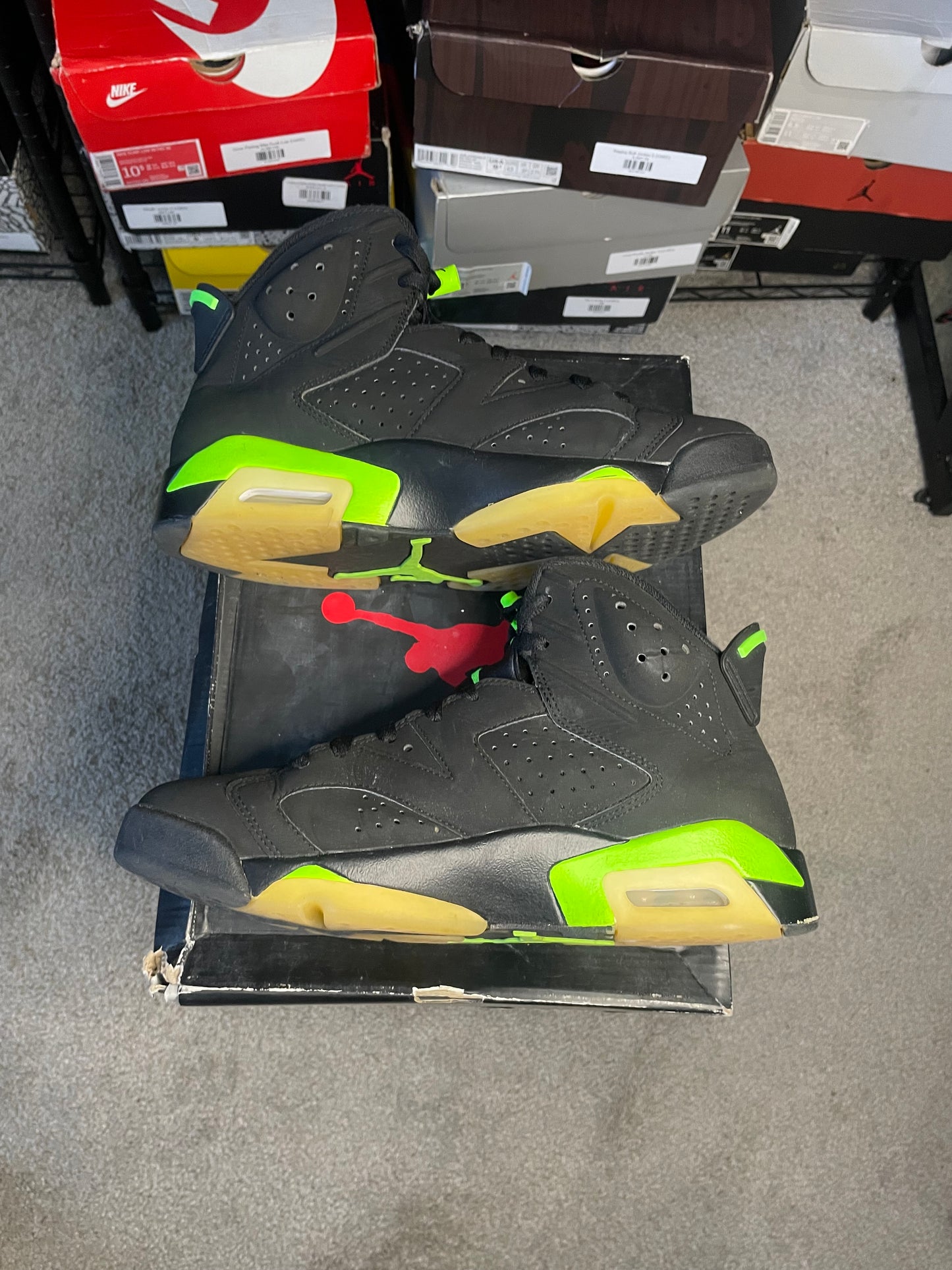 Size 9 - Jordan 6 Retro Electric Green 2021