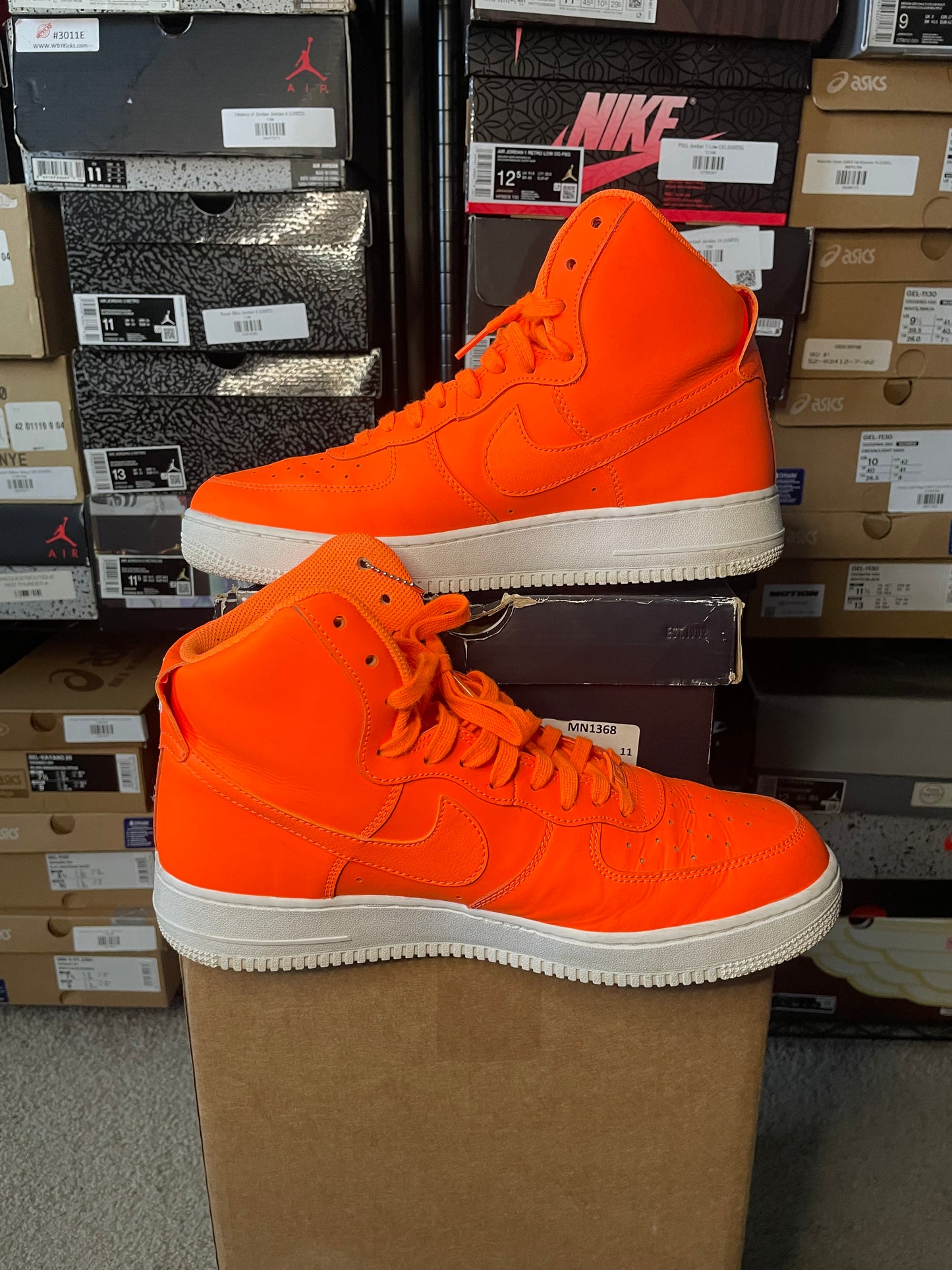 Size 11 - AF1 High Just Do It