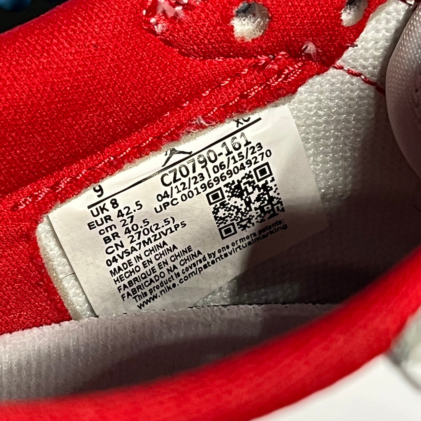 Size 9 - AJ 1 Low Varsity Red