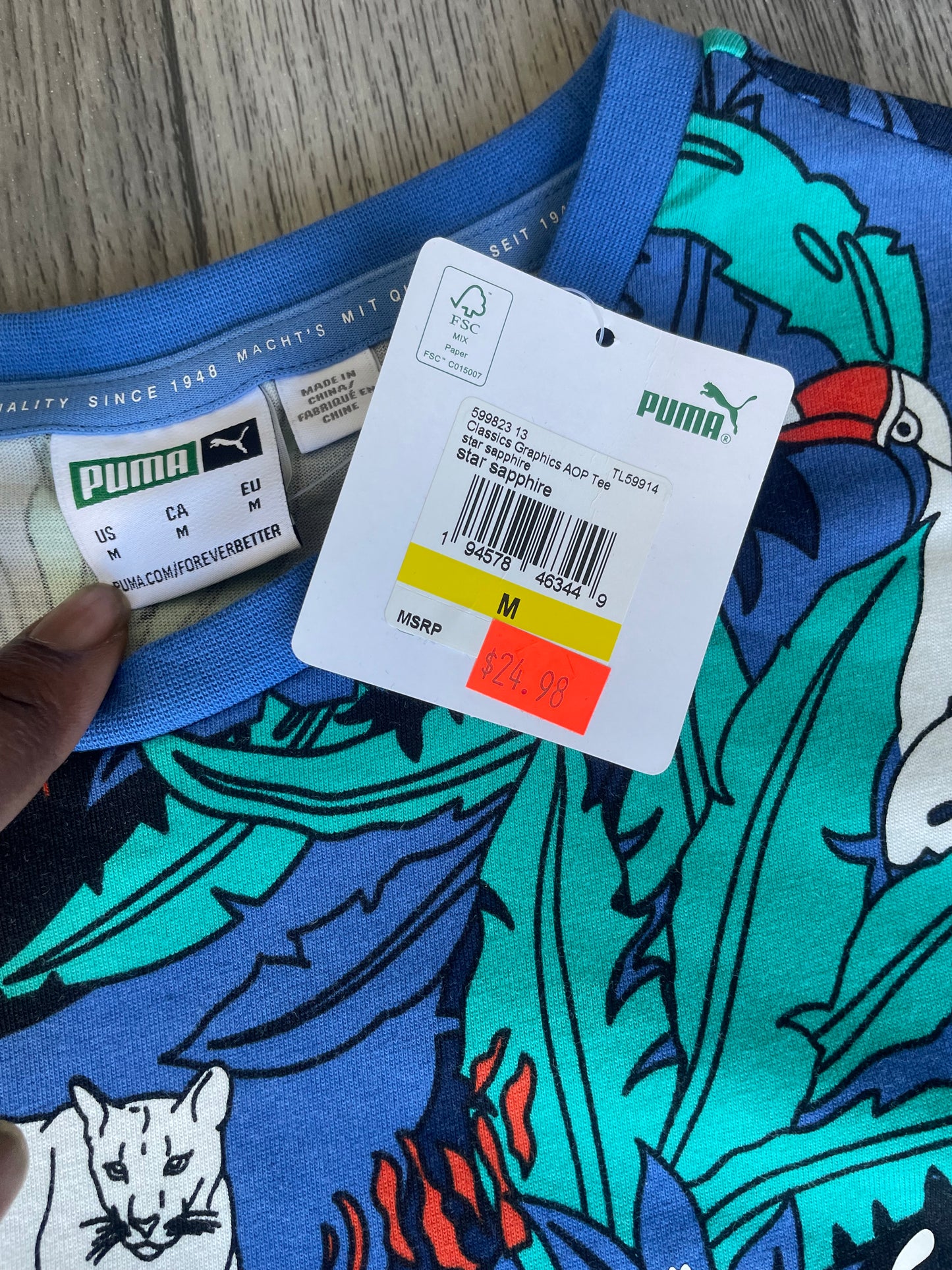 Size Medium - Puma Floral Tee Men's T-Shirt