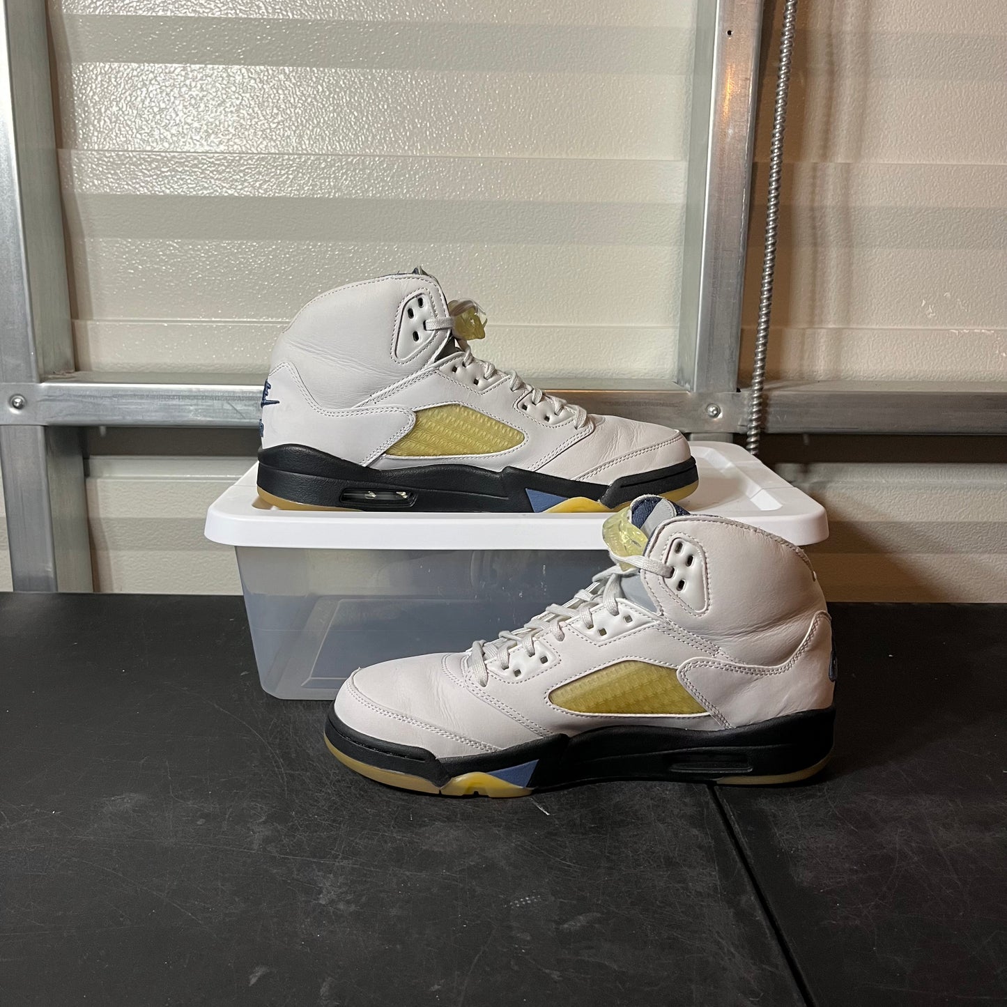 Size 12W - AJ 5 A Ma Maniére Dawn