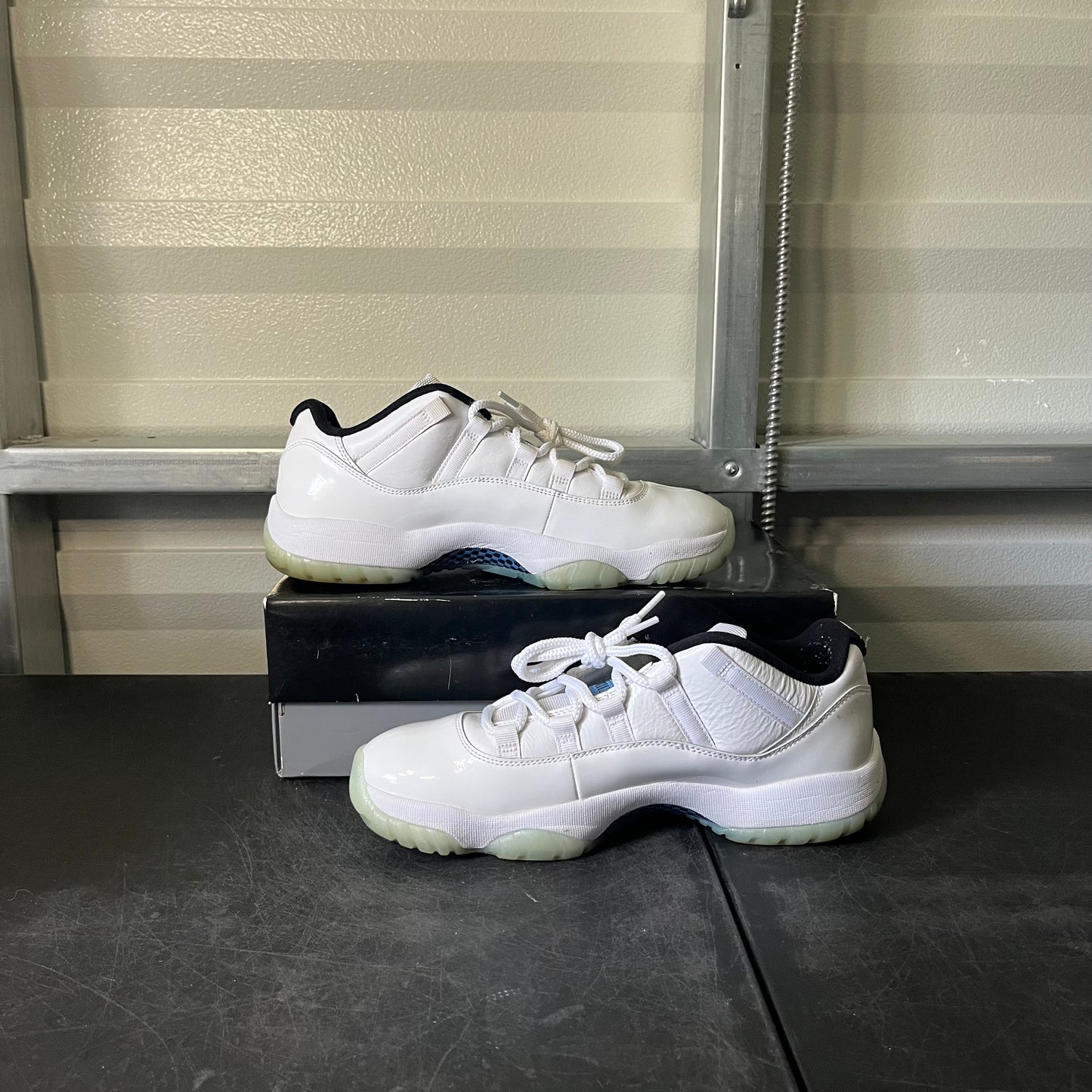 Size 10 - AJ 11 Low Legend Blue