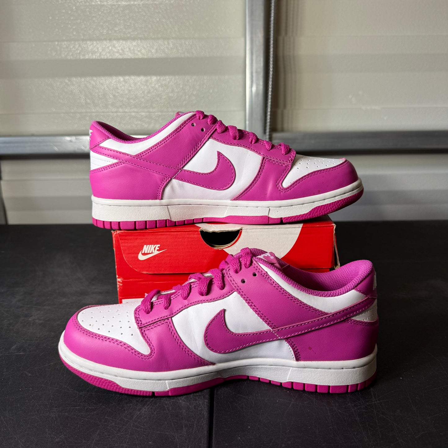 Size 7Y - Dunk Low Fuchsia