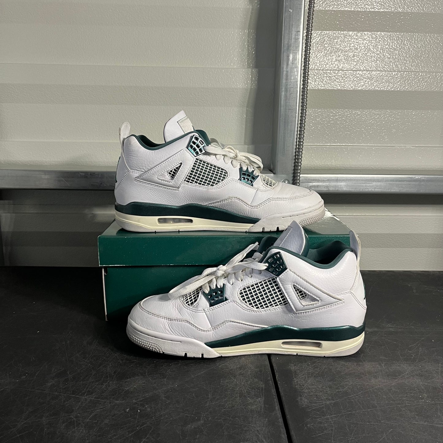 Size 11 - AJ 4 Oxidized