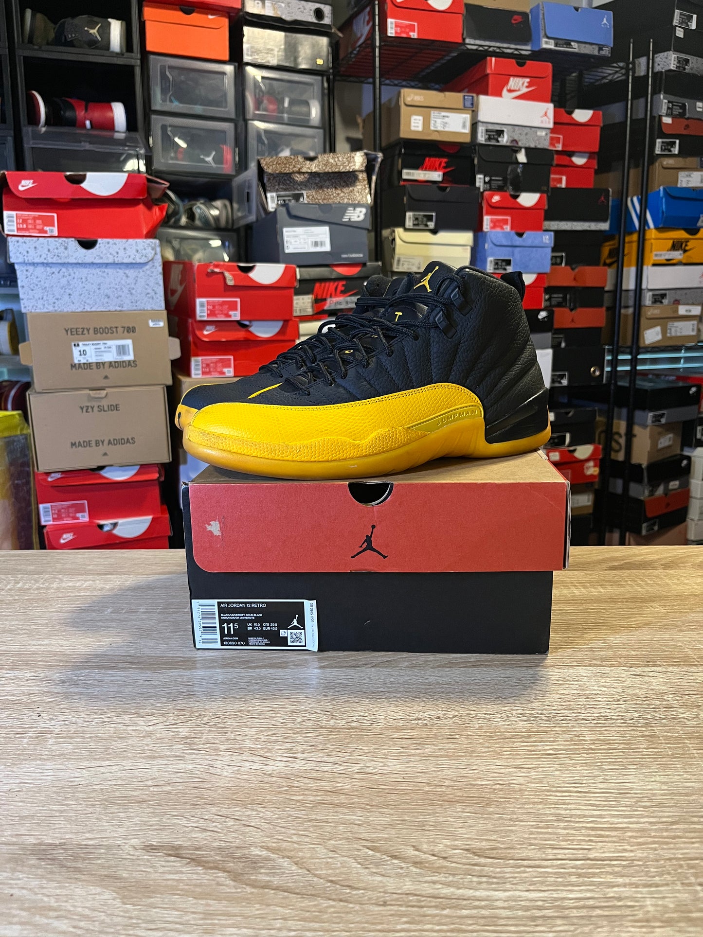 Size 11.5 AJ 12 University Gold