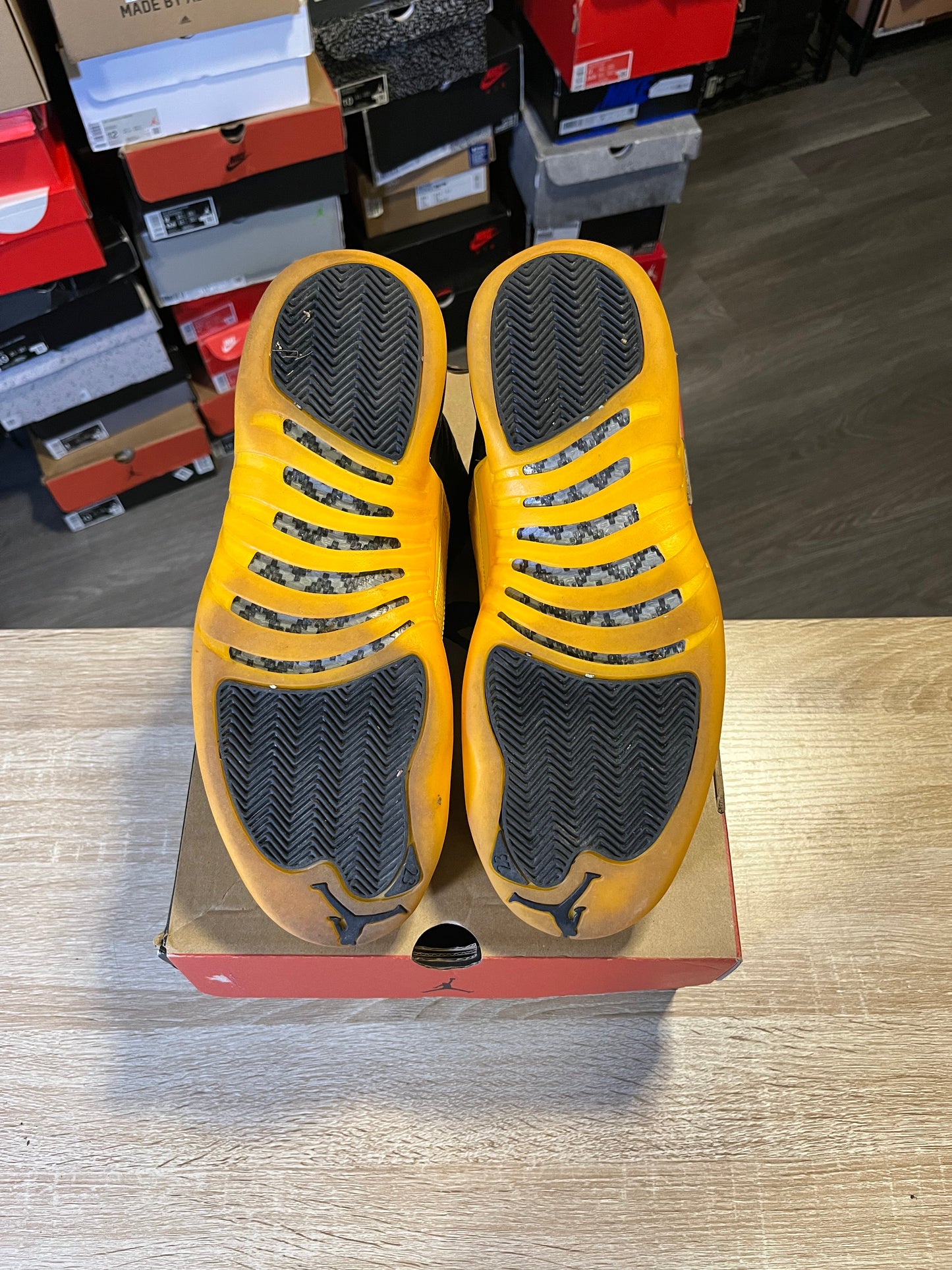 Size 11.5 AJ 12 University Gold