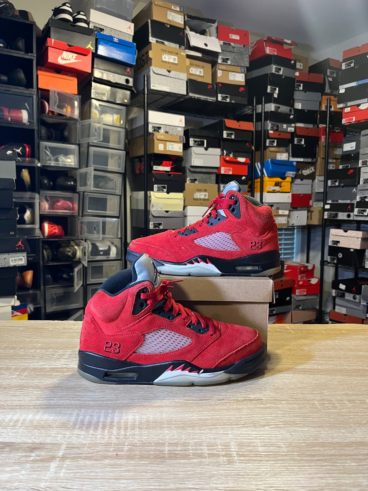 Size 8 - AJ 5 Raging Bulls