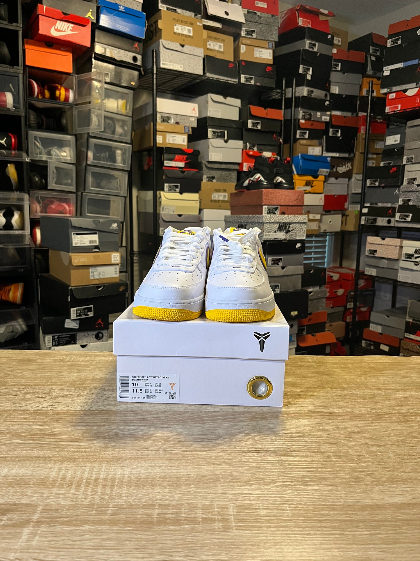 Size 10 - Kobe Bryant x Air Force 1 Retro QS Low Lakers HomeSize 10 - Nike