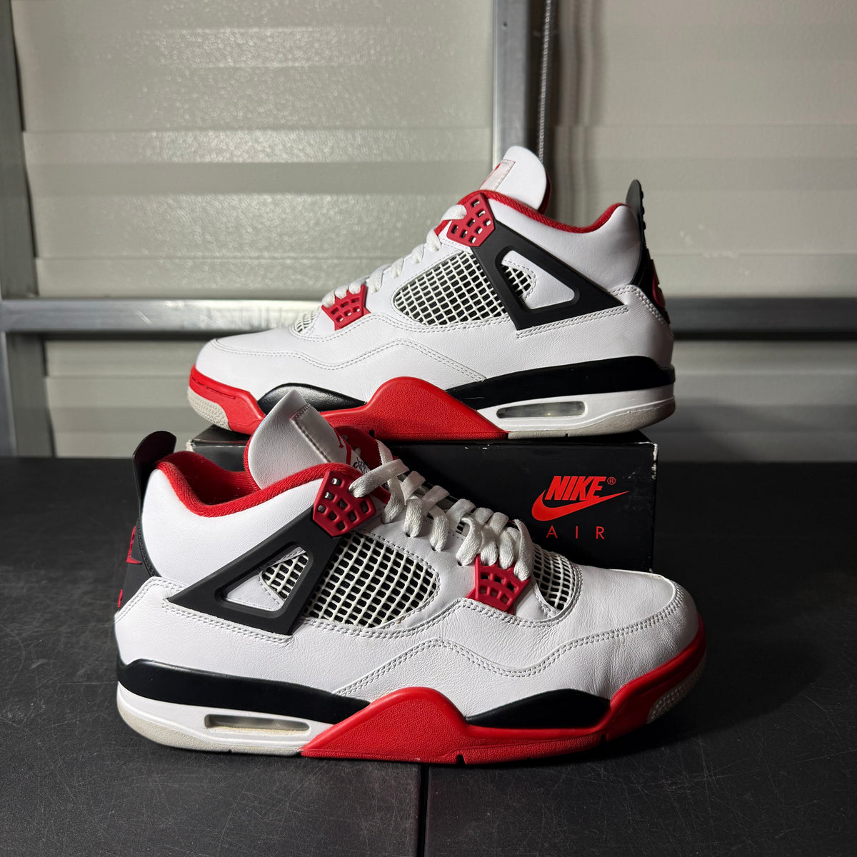 Size 10.5 - AJ 4 Fire Red
