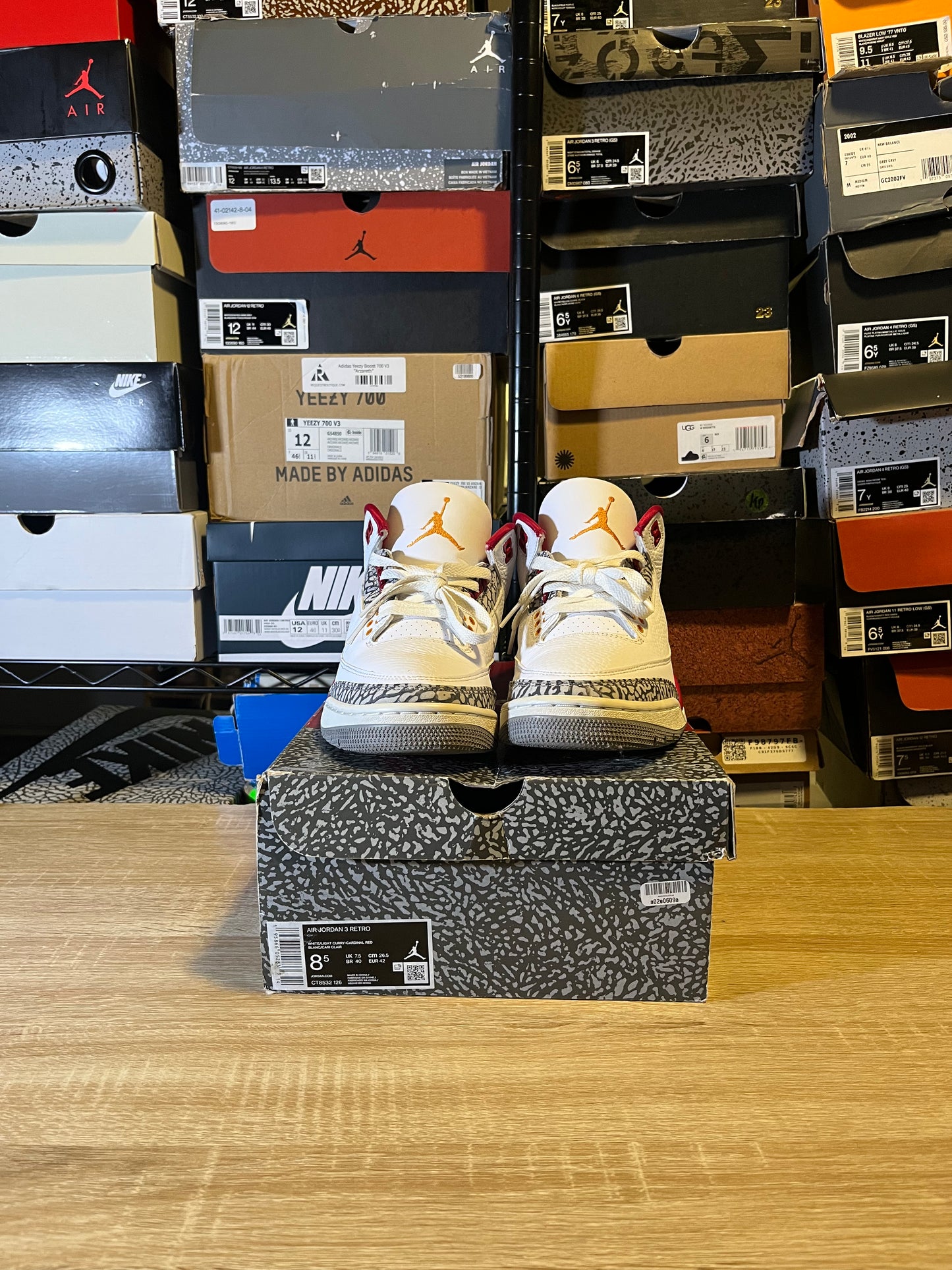 Size 8.5 - AJ 3 Cardinal