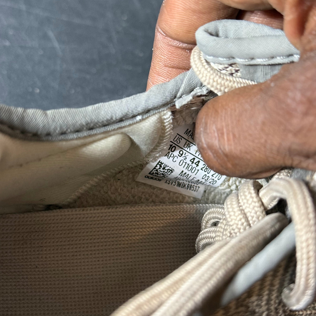 Size 10 - Yeezy 350 Zyon
