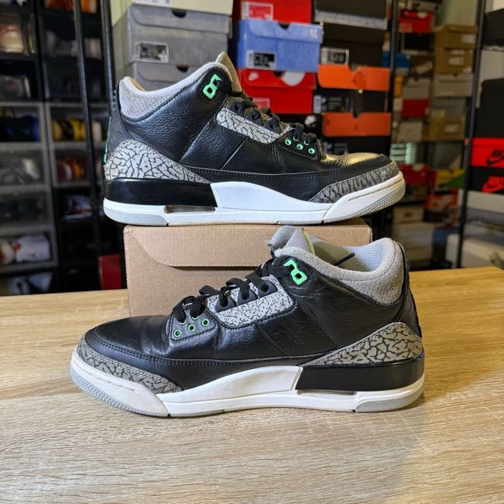 Size 9 - AJ 3 Green Glow