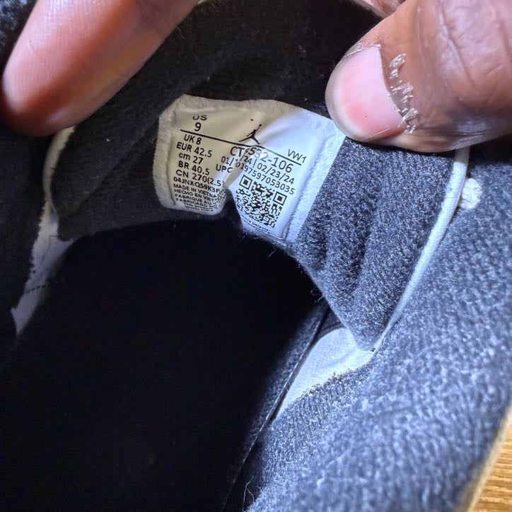 Size 9 - AJ 3 Cement Grey