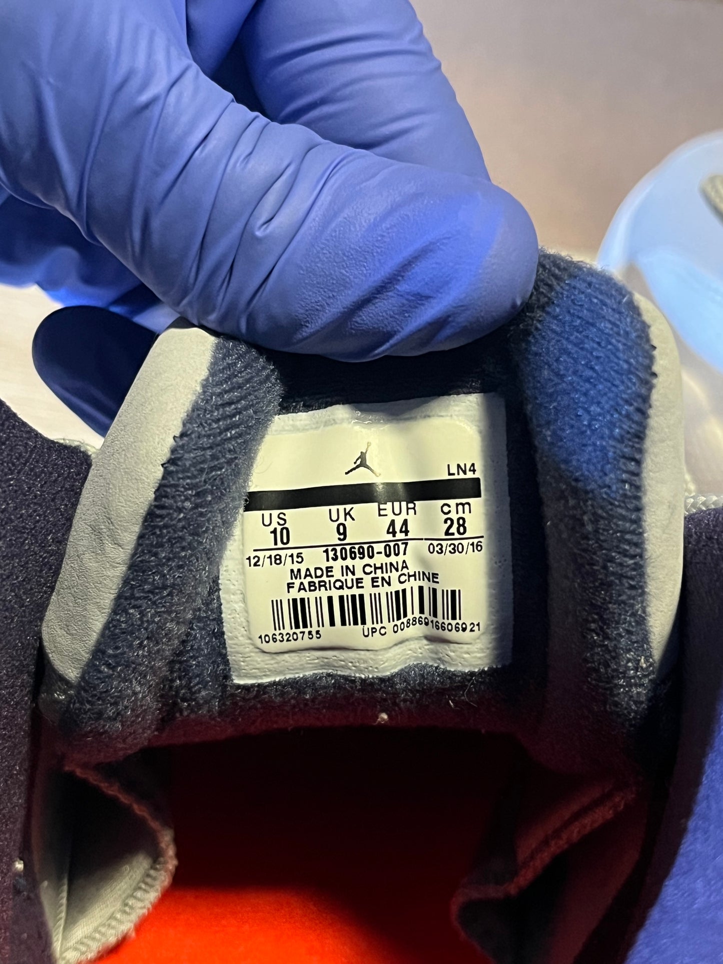 Size 10 - AJ 12 Retro Grey University