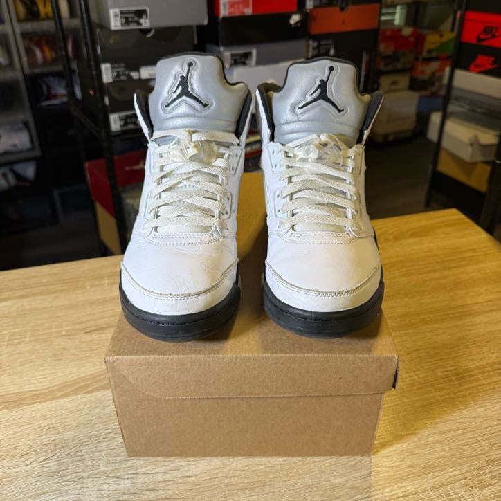 Size 9.5 - AJ 5 Retro White Black