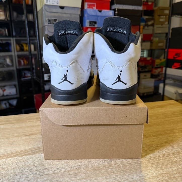Size 9.5 - AJ 5 Retro White Black