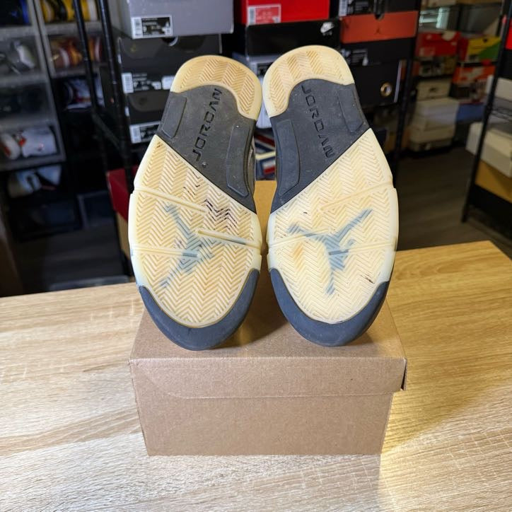 Size 9.5 - AJ 5 Retro White Black