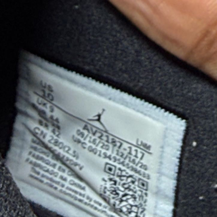 Size 10 - AJ 11 Low Legend Blue
