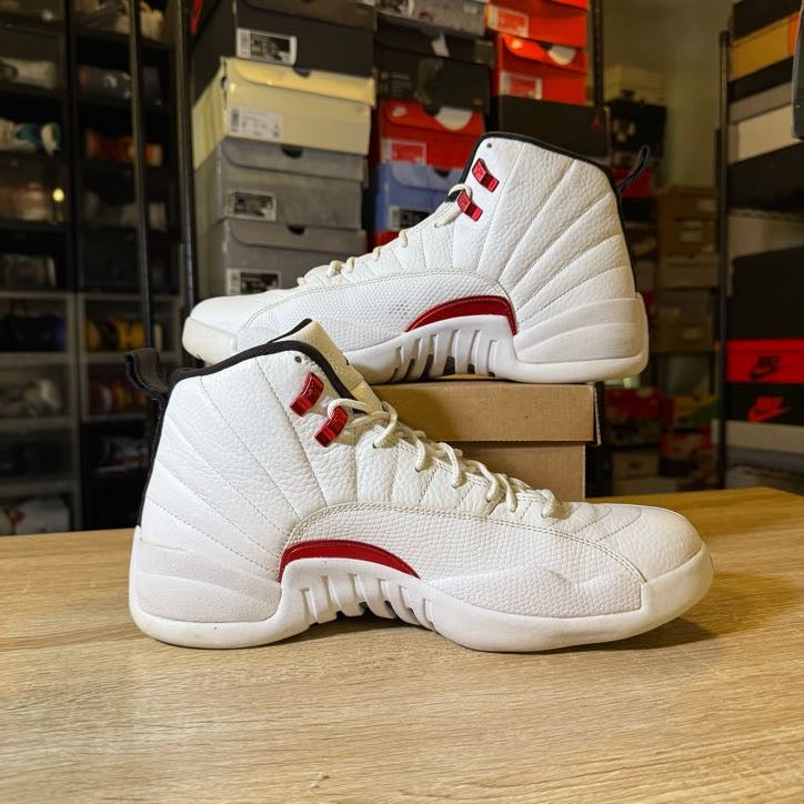 Size - AJ 12 Twist