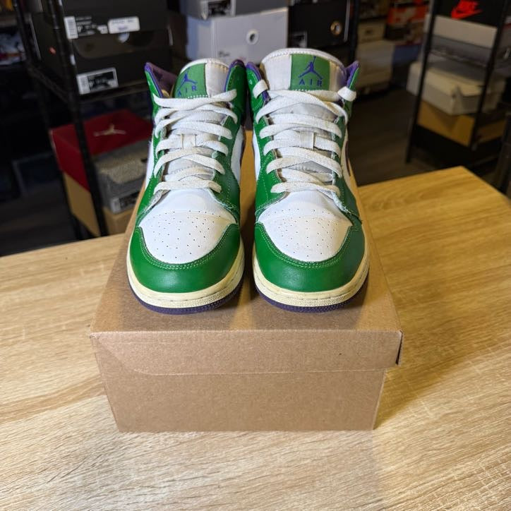 Size 7 - AJ 1 Mid Incredible Hulk