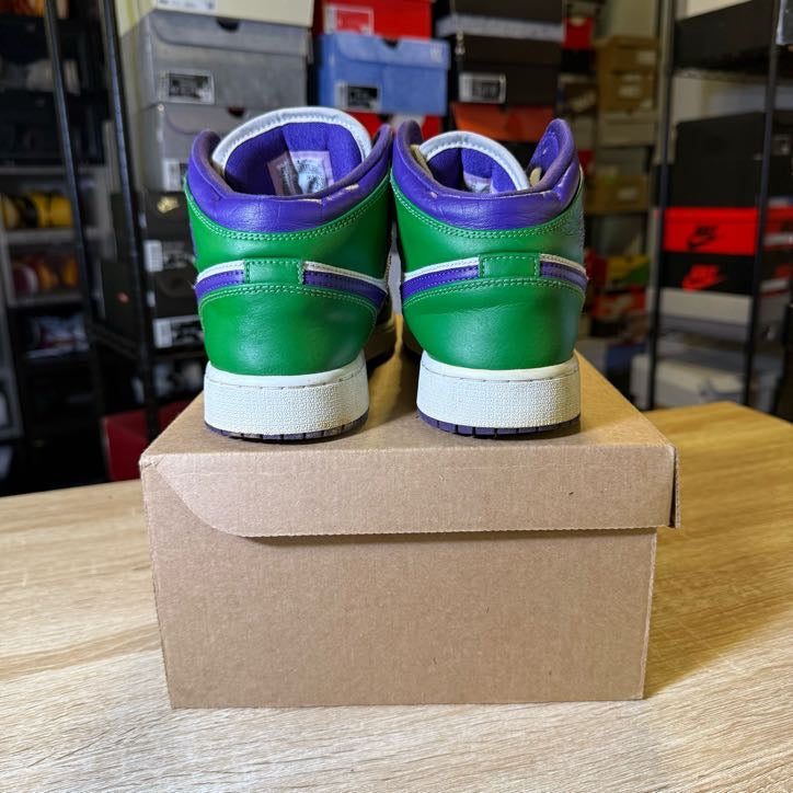 Size 7 - AJ 1 Mid Incredible Hulk