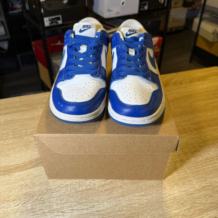 Size 6.5 - Dunk Kentucky