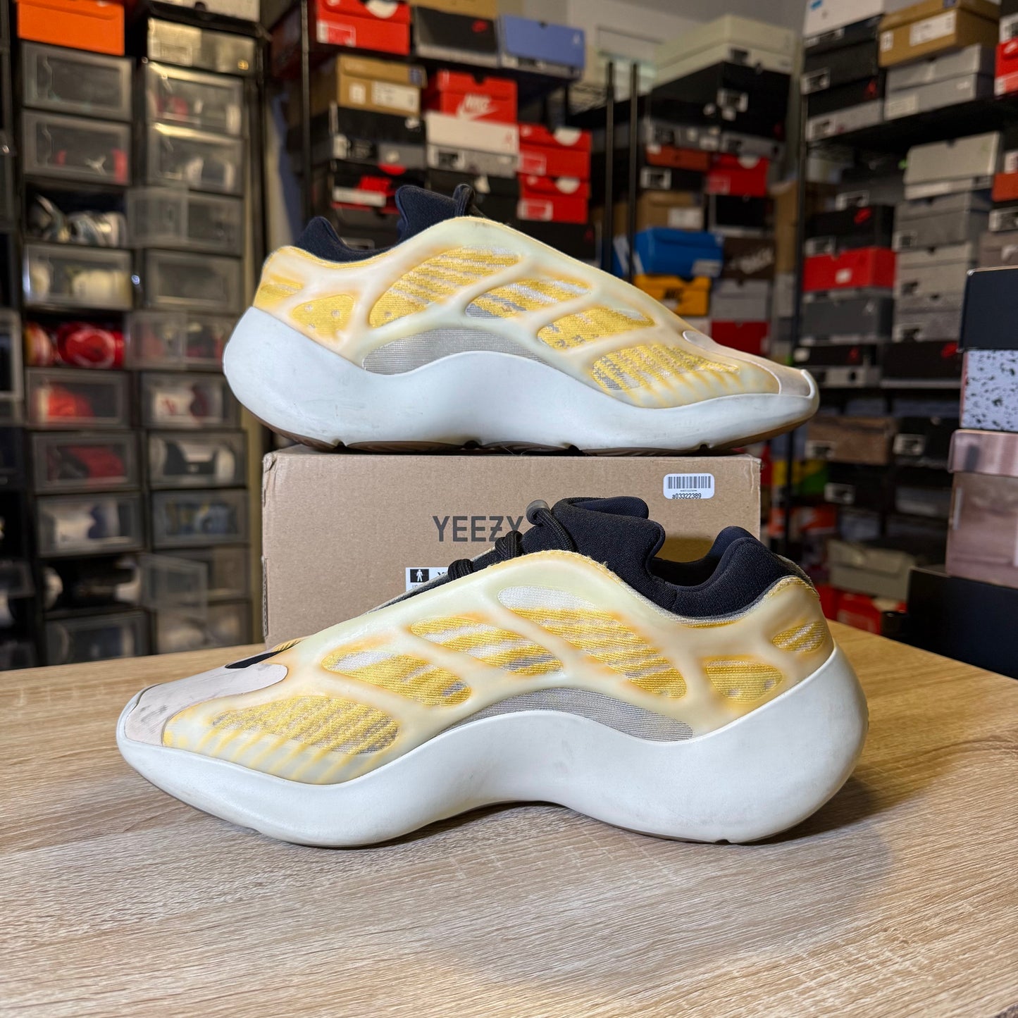 Size 12.5 - YZY 700 Mono Safflower
