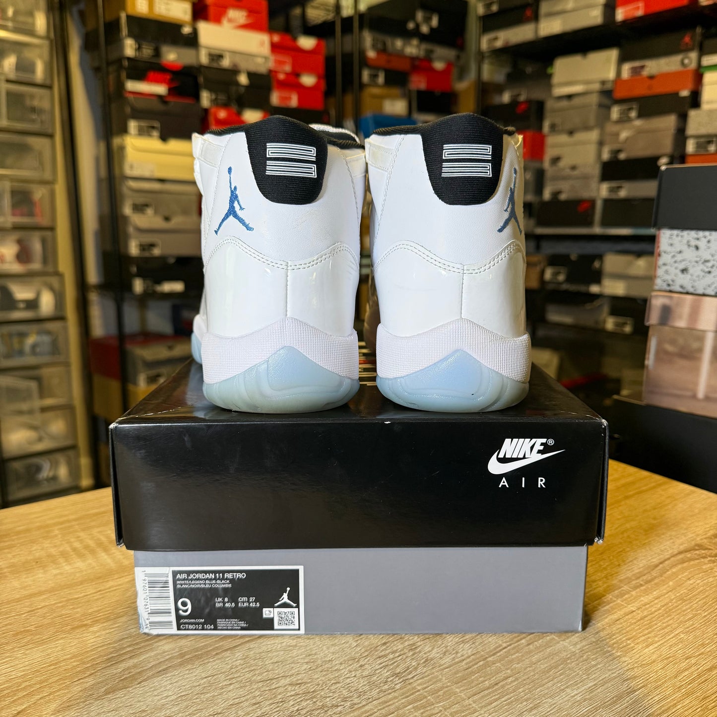 Size 9 - AJ 11 Legend Blue