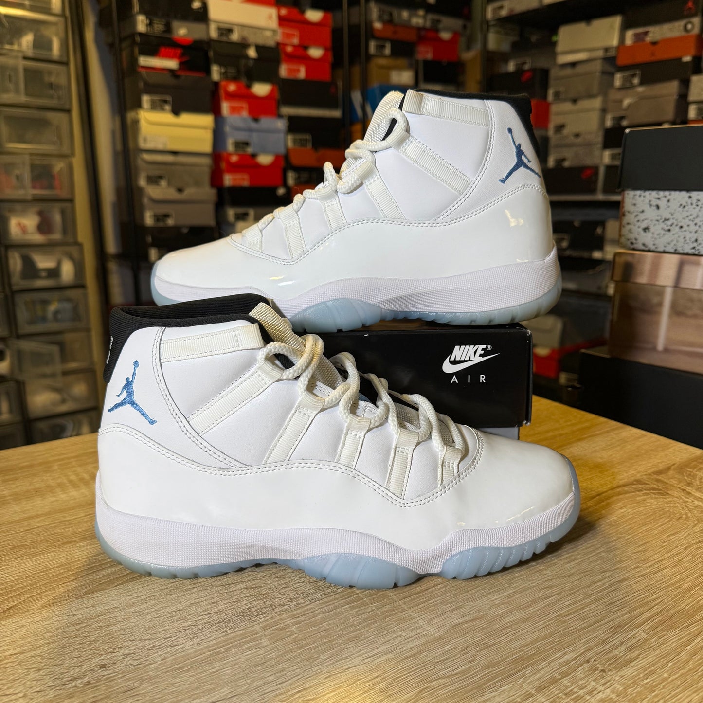 Size 9 - AJ 11 Legend Blue