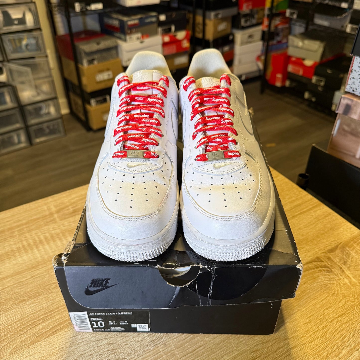 Size 10 - AF 1 Supreme