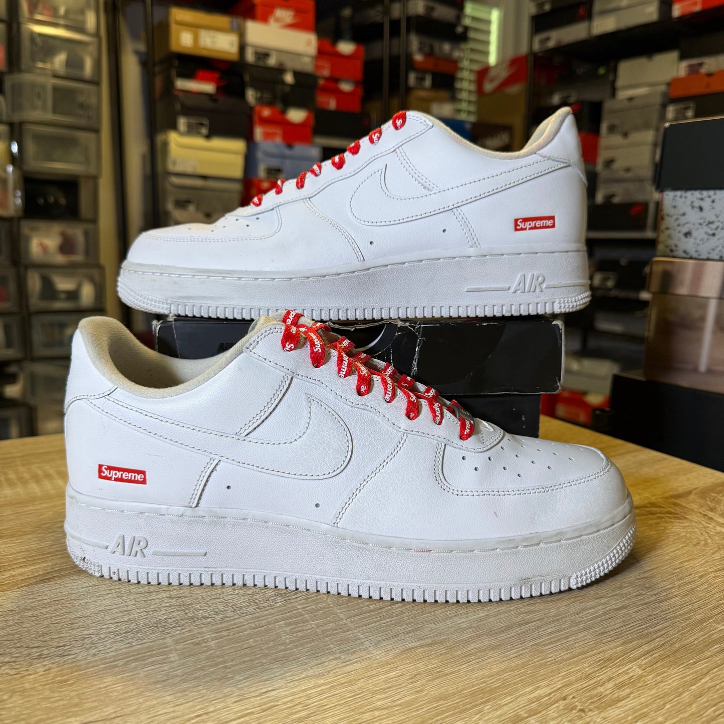 Size 10 - AF 1 Supreme