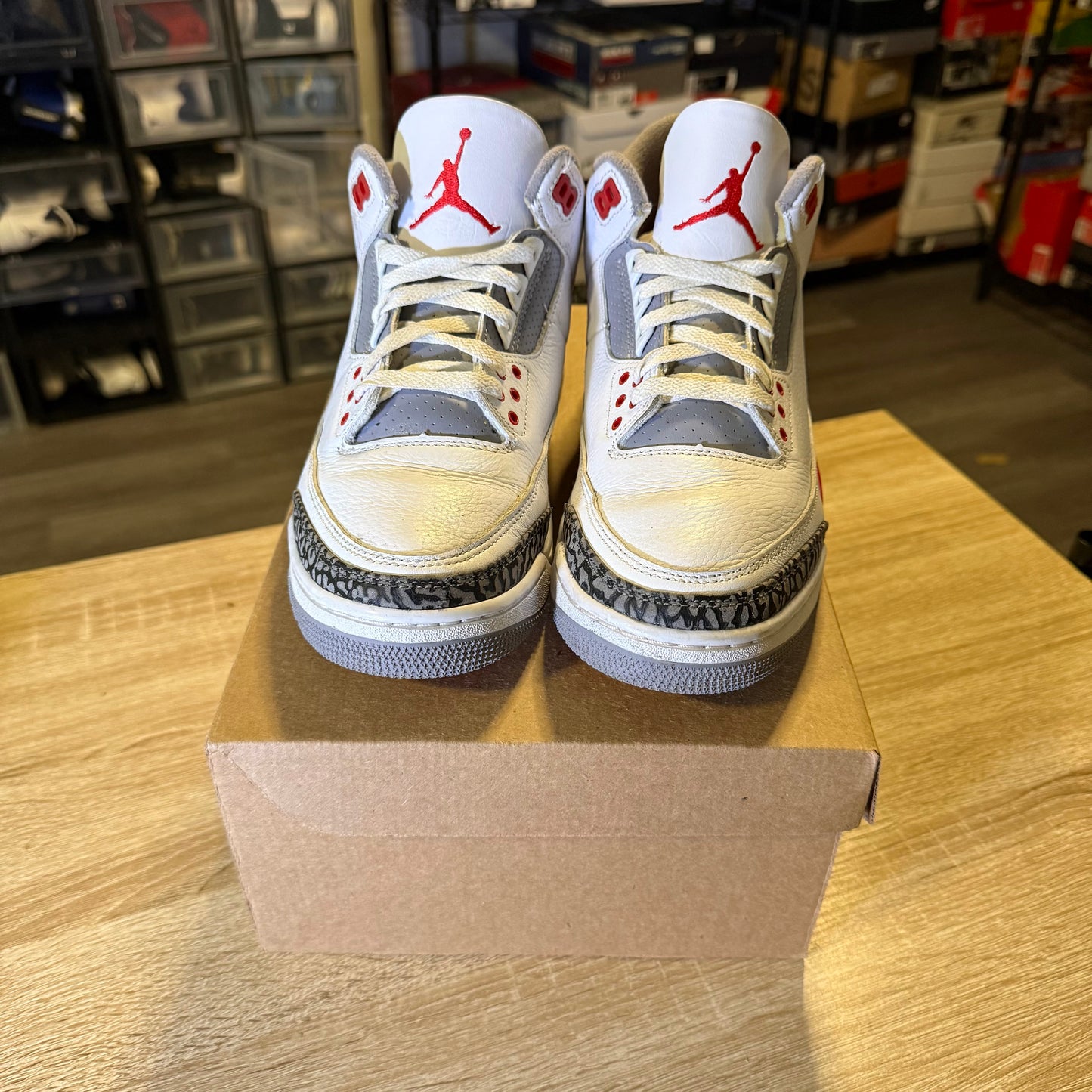 Size 9 - AJ 3 Fire Red