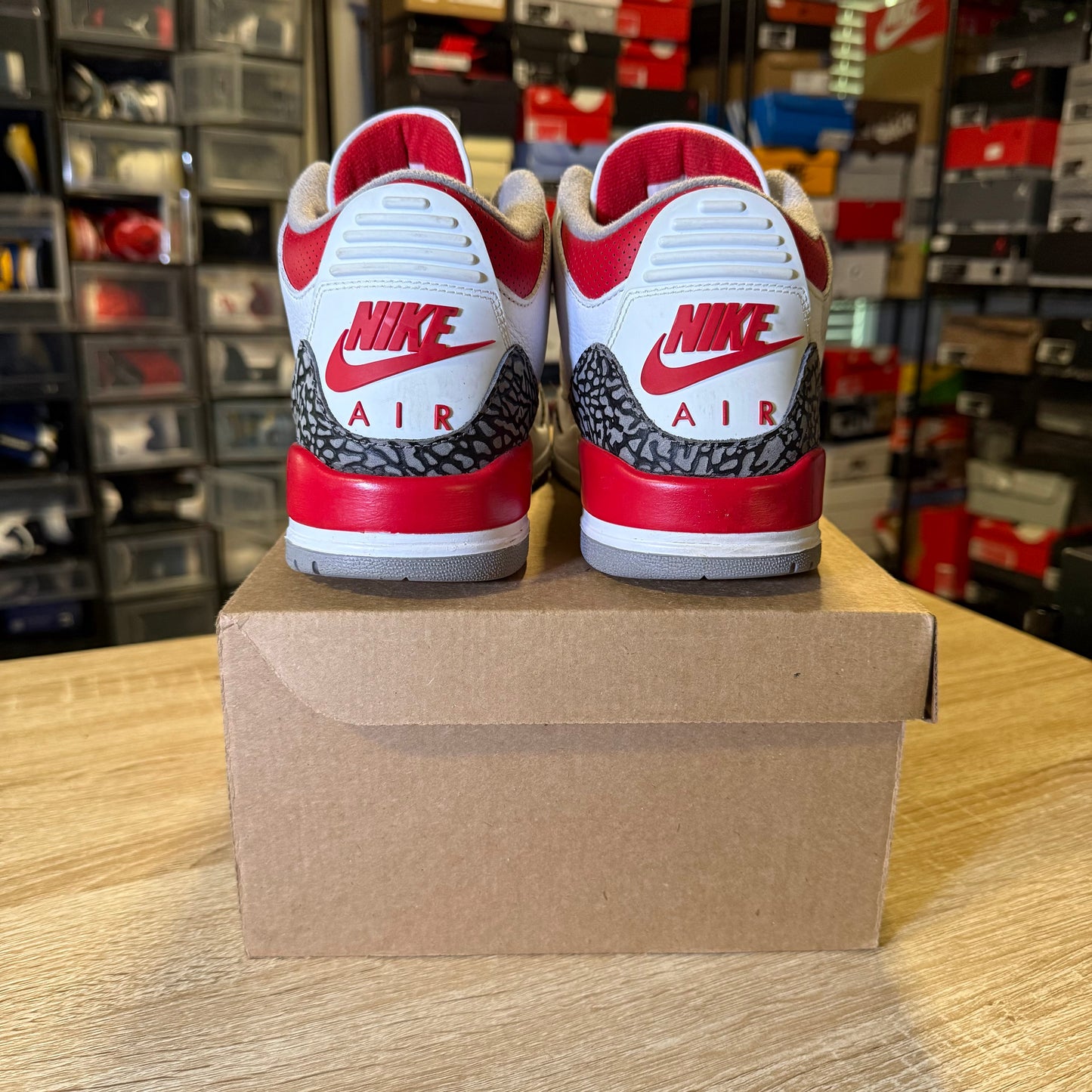 Size 9 - AJ 3 Fire Red