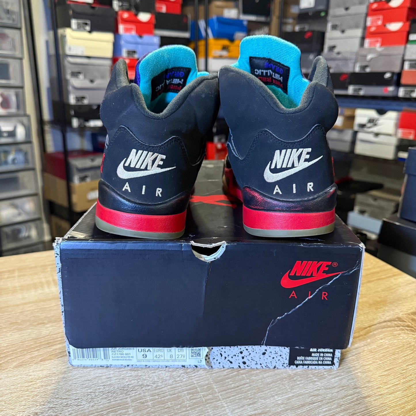 Size 9 - AJ 5 Top 3