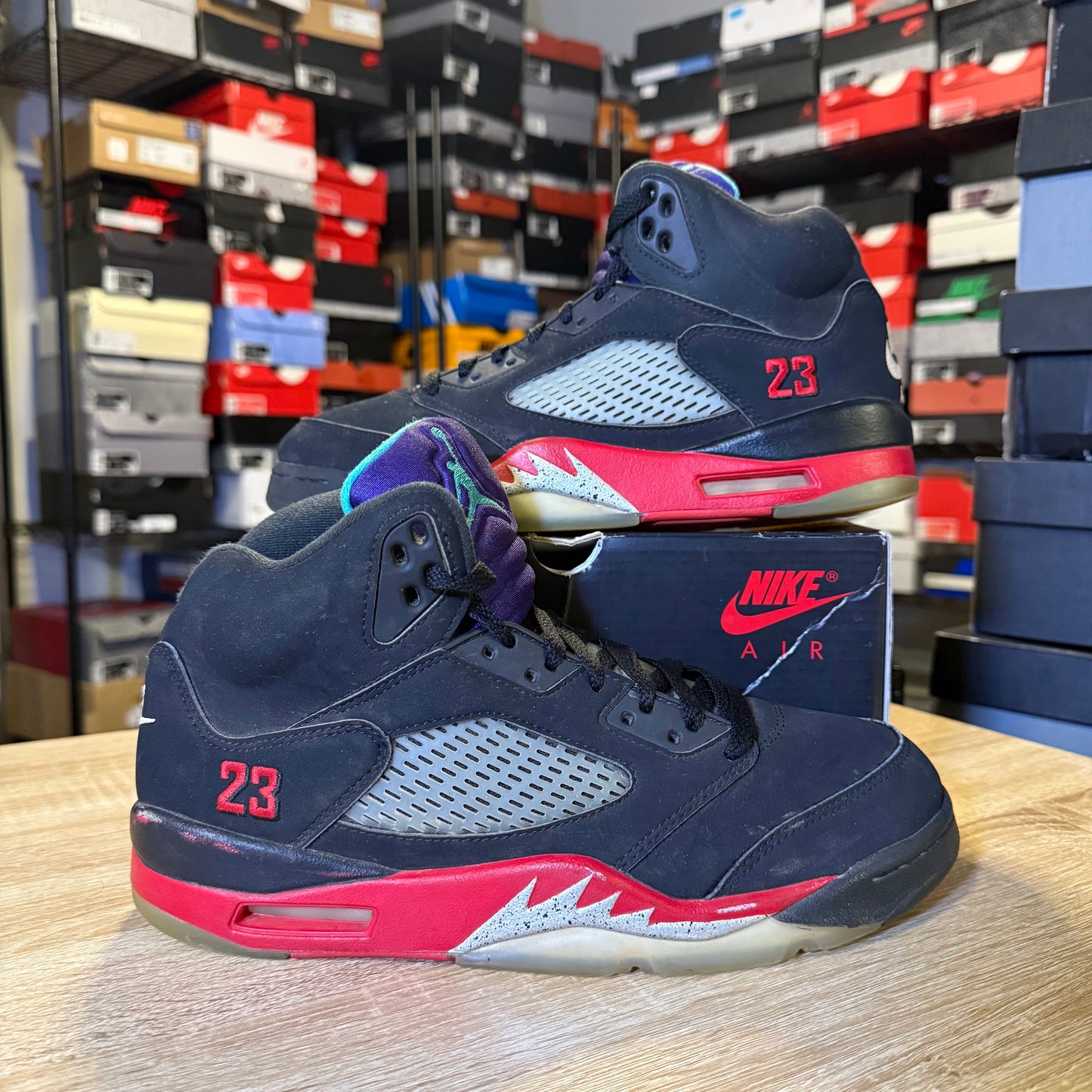 Size 9 - AJ 5 Top 3