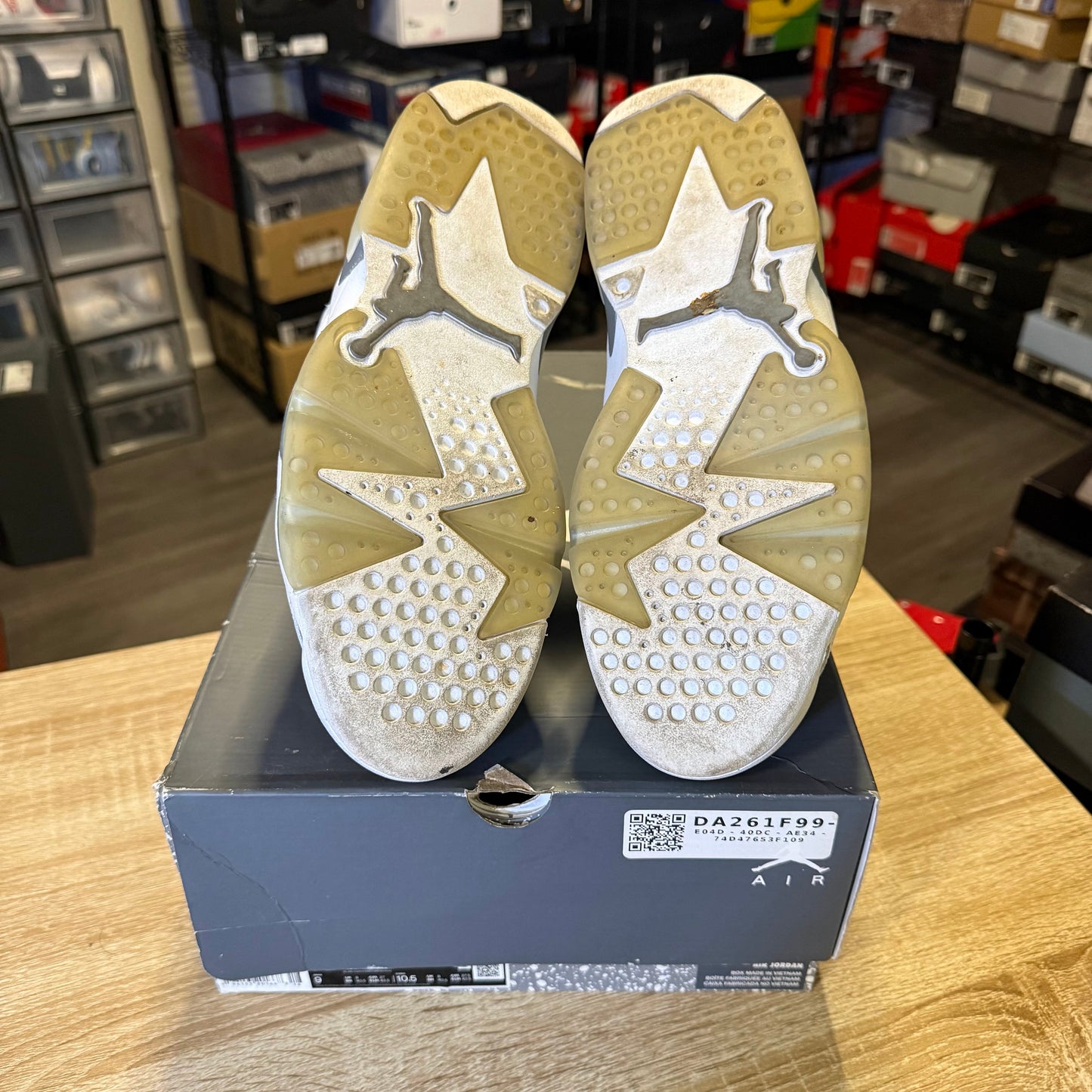 Size 9 - AJ 6 Cool Grey