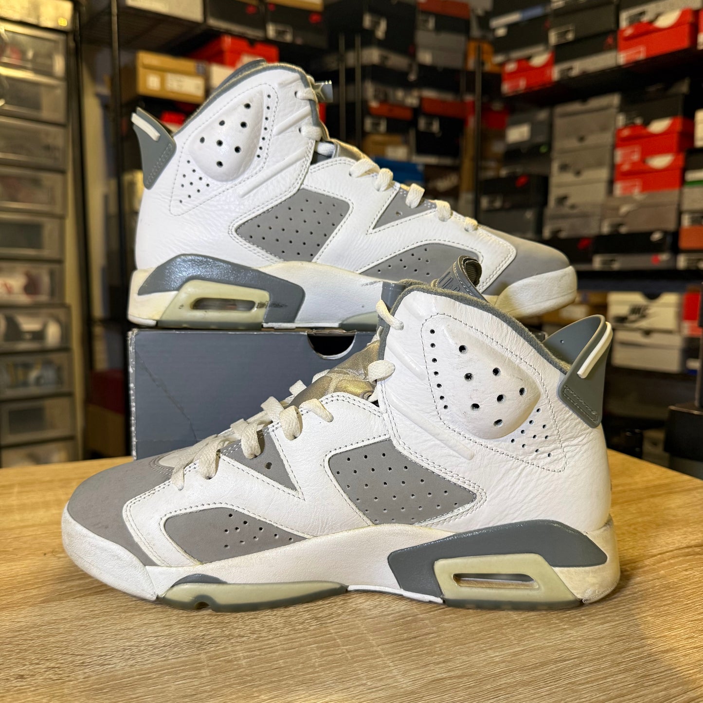 Size 9 - AJ 6 Cool Grey