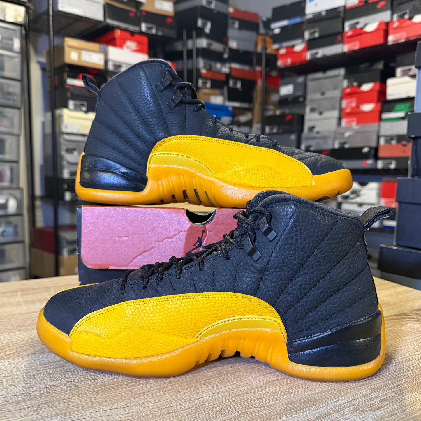 Size 10 - AJ 12 University Gold