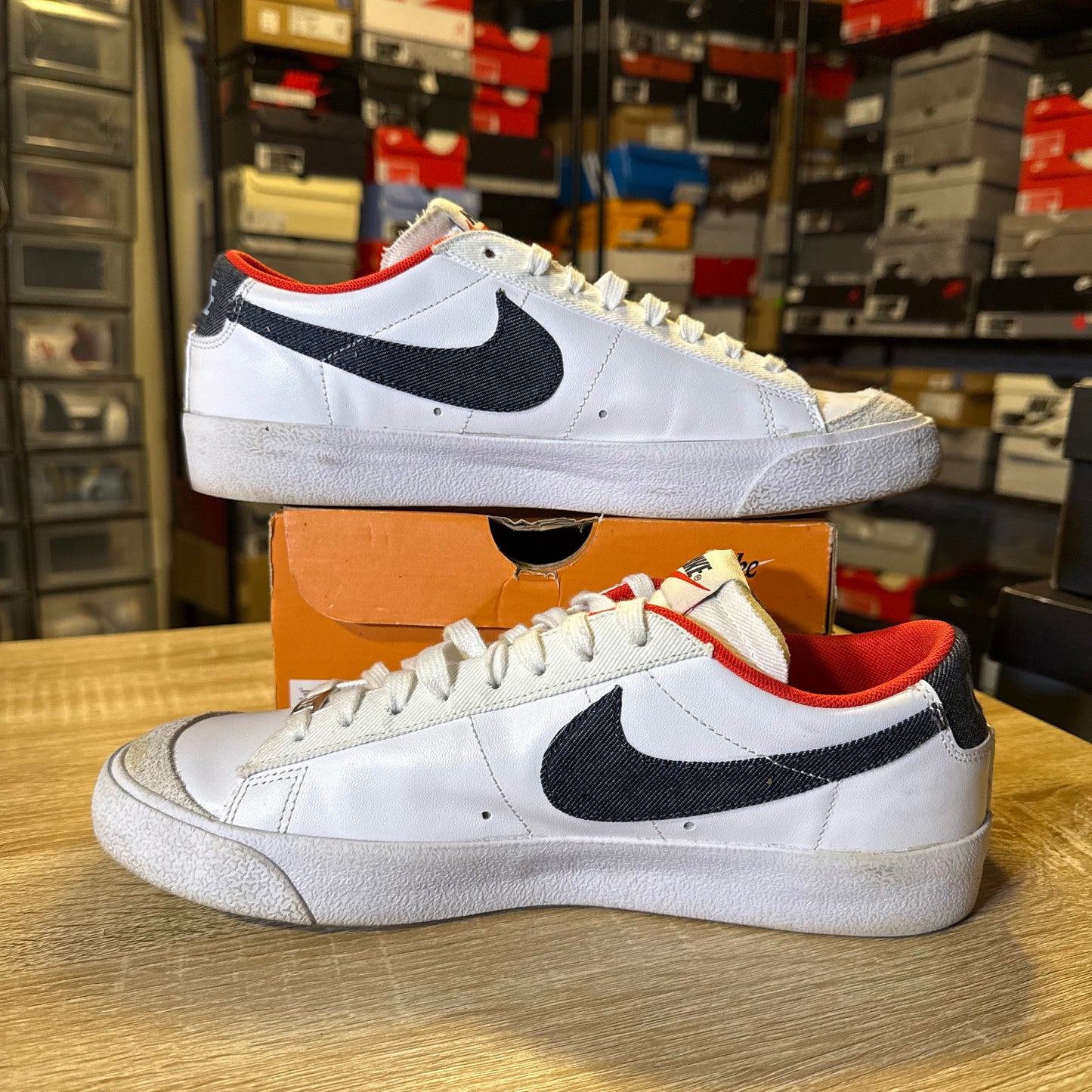 Size 9.5 - Blazer '77 Vintage Low White Midnight Navy