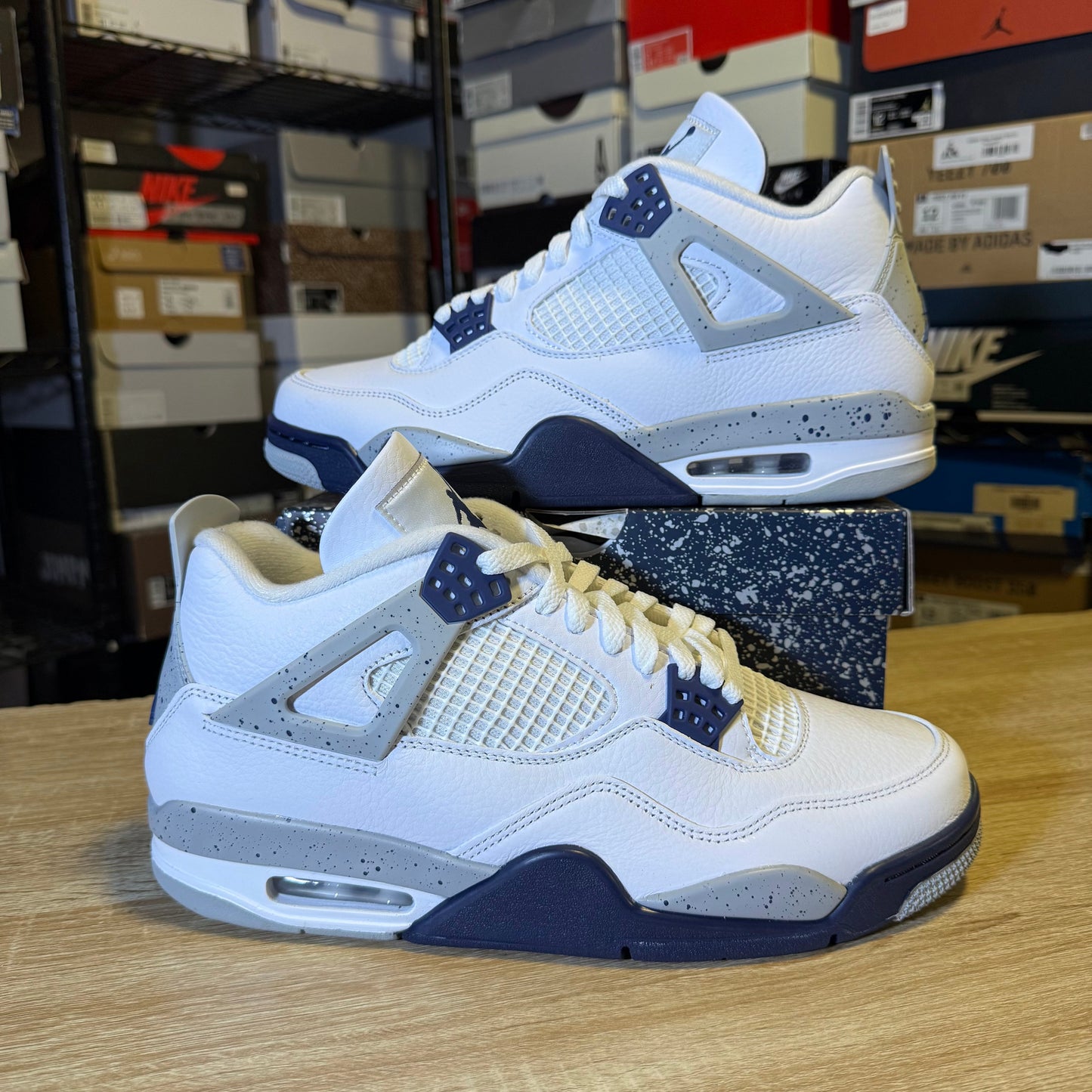Size 10.5 - AJ 4 Midnight Navy