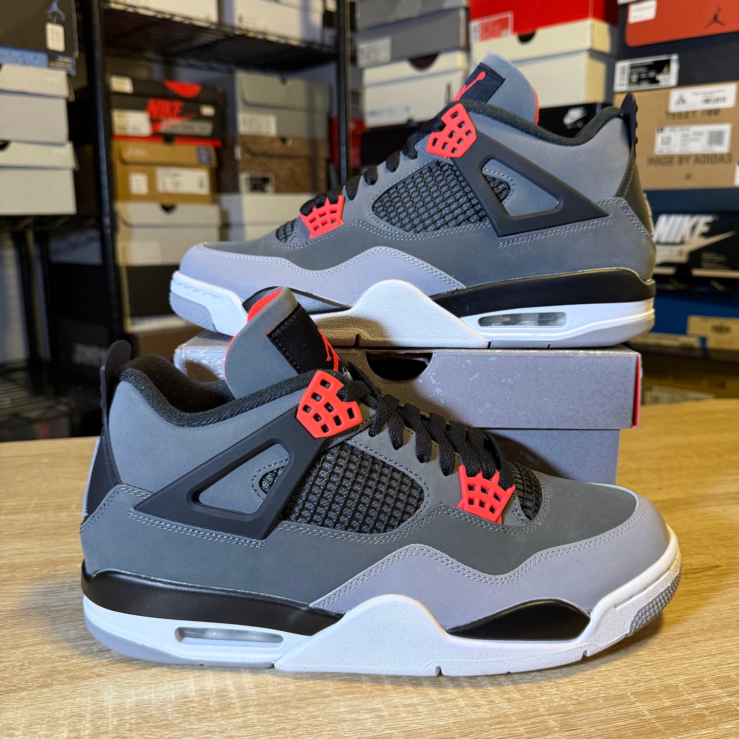 Size 10.5 AJ 4 Infrared